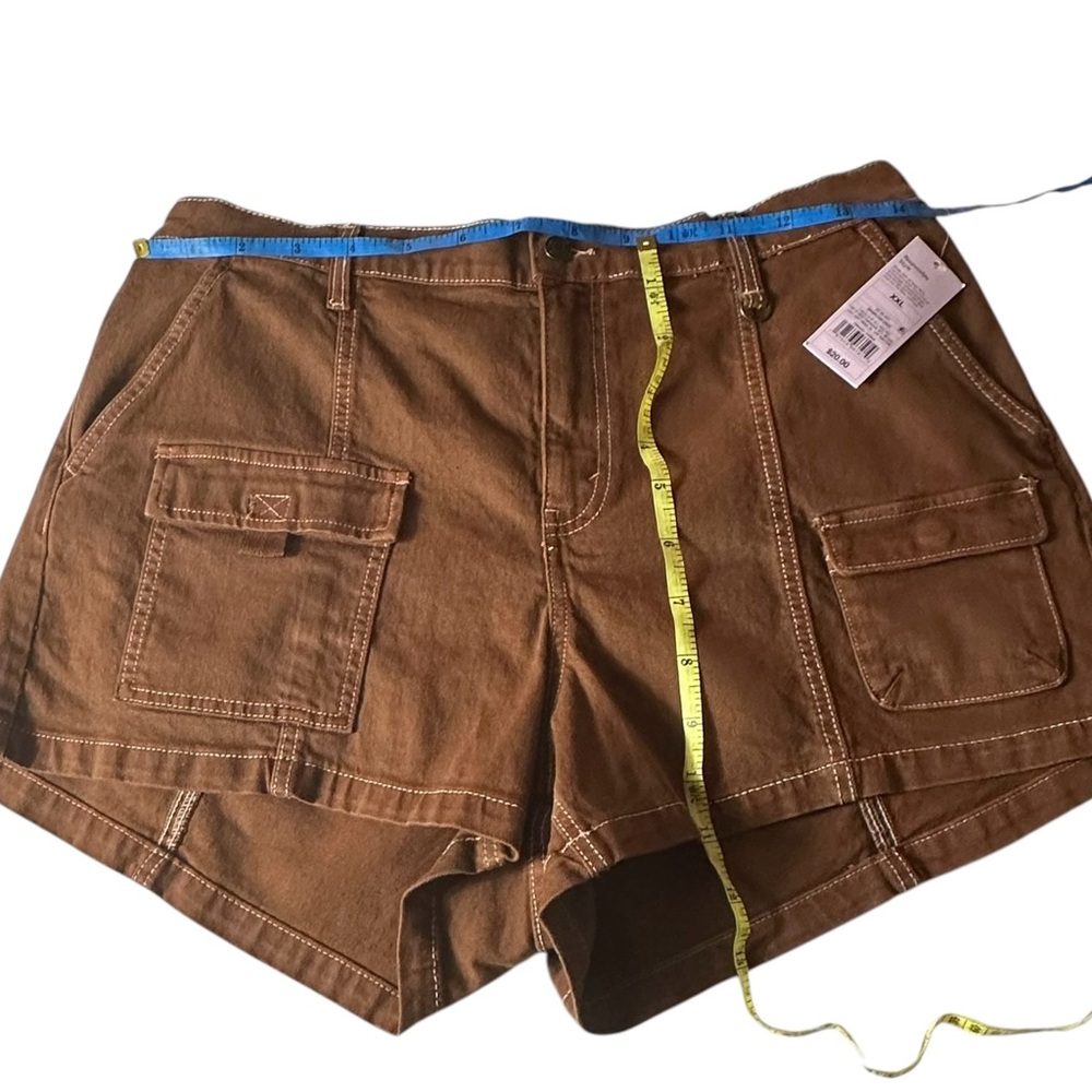 Mid-Rise Utility Shorts Brown - Picture 9 of 16
